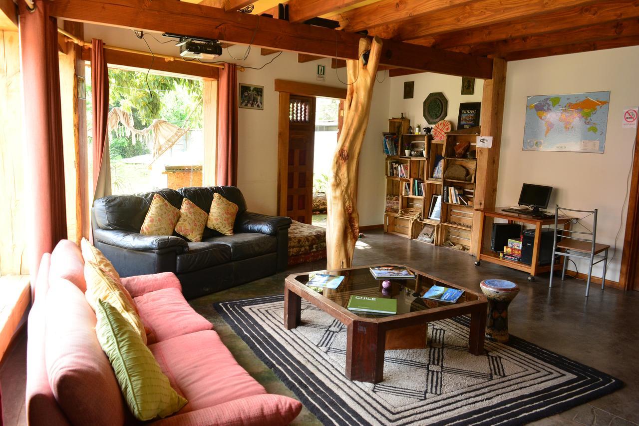 Rio Libre Pucon Party Hostel Zewnętrze zdjęcie